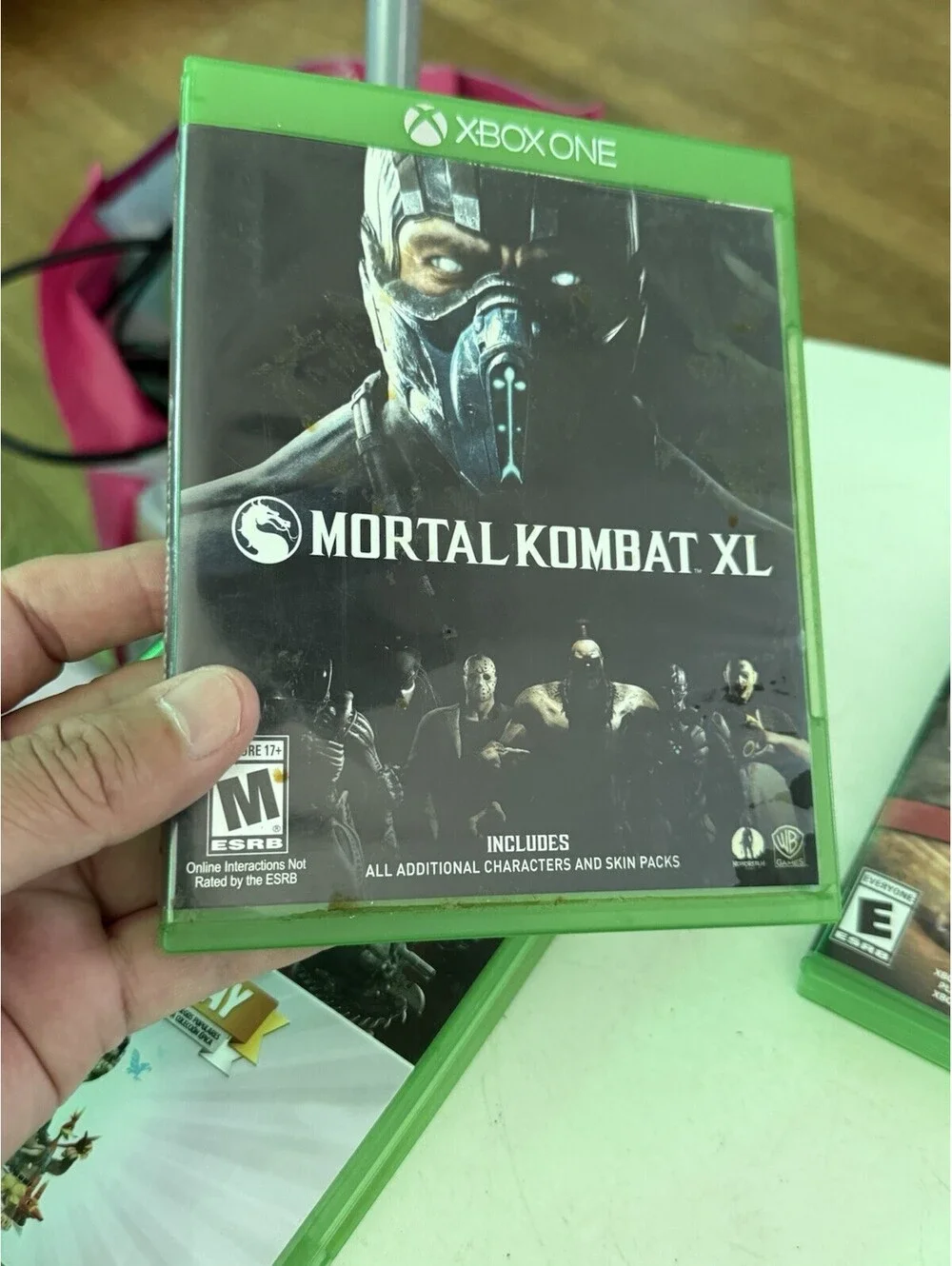 Mega Man 11 , Gears Of war , Mortal Kombat , Tony Stewart’s , Lot Of 4 Xbox One